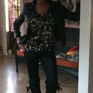 Meet your Posher, Gina